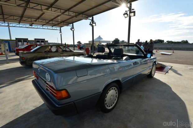 mercedes-190-82.jpg