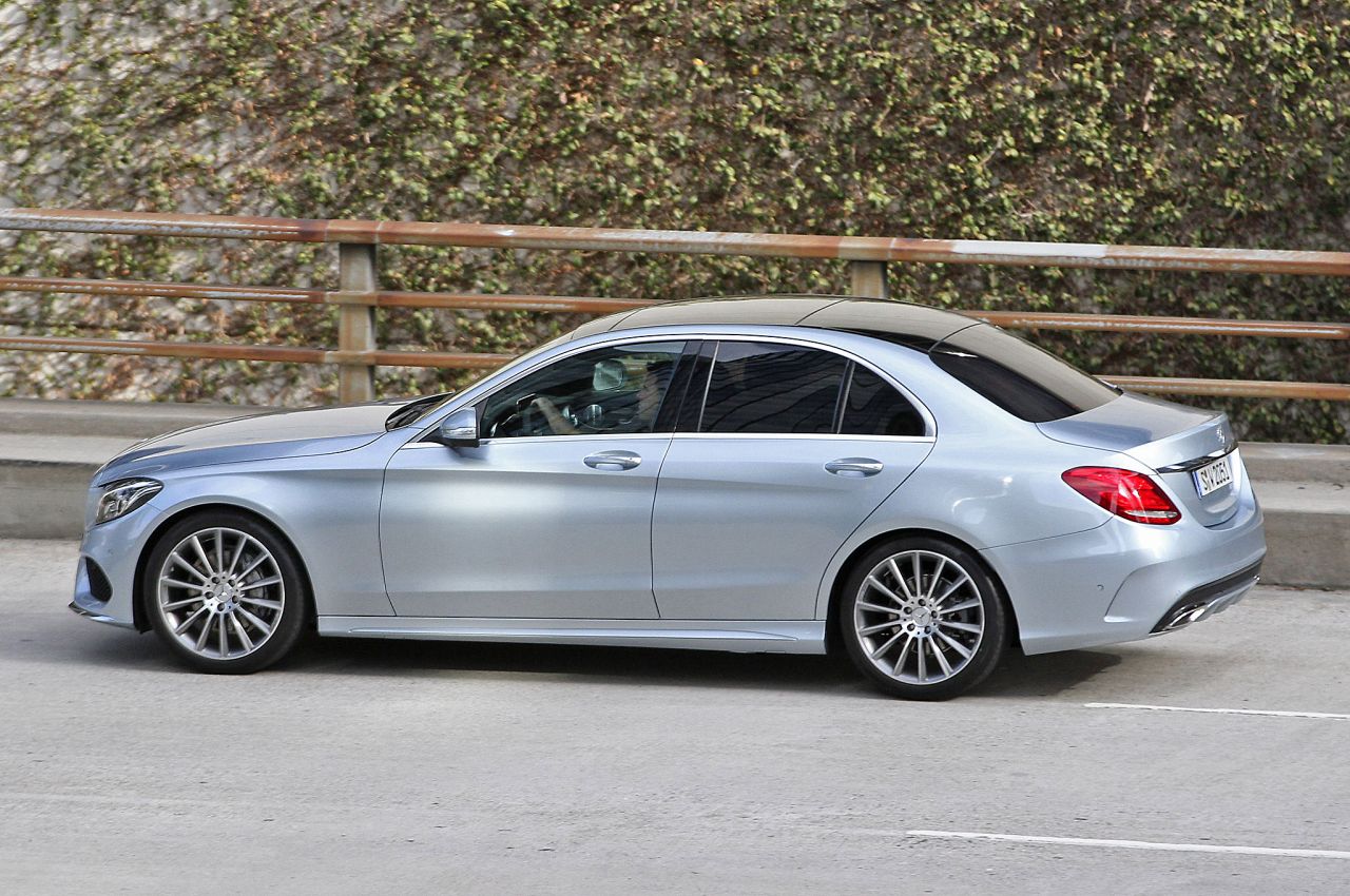 2014-mercedesc-c-class-10_01.jpg