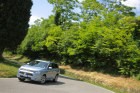 thn_mitsubishi-outlander-phev-08.jpg