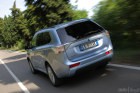 thn_mitsubishi-outlander-phev-30.jpg