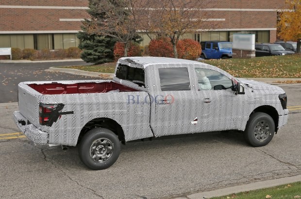 nissan-titan-07.jpg