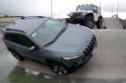 thn_jeep-cherokee-2014-44.jpg