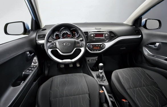 Nuova Kia Picanto: prime foto degli interni