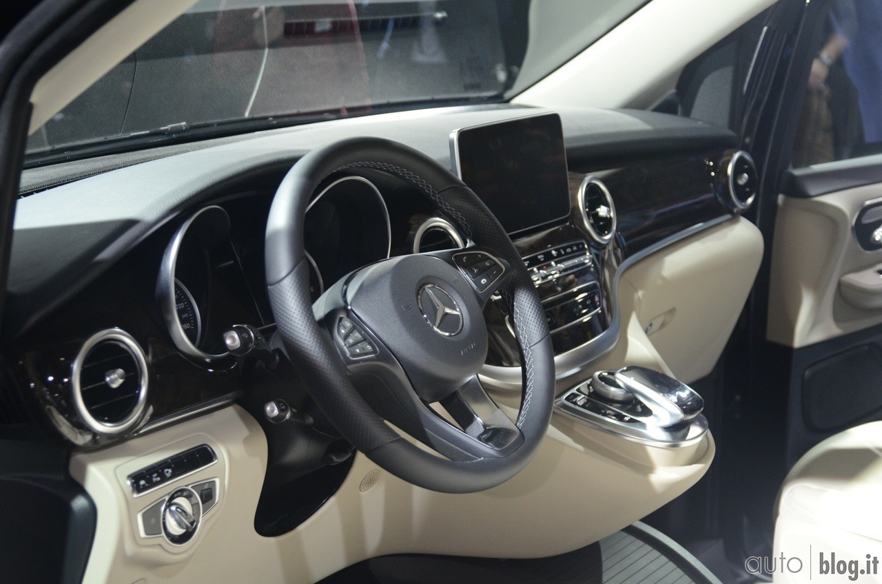 nuova-mercedes-classe-v-2014-05.jpg