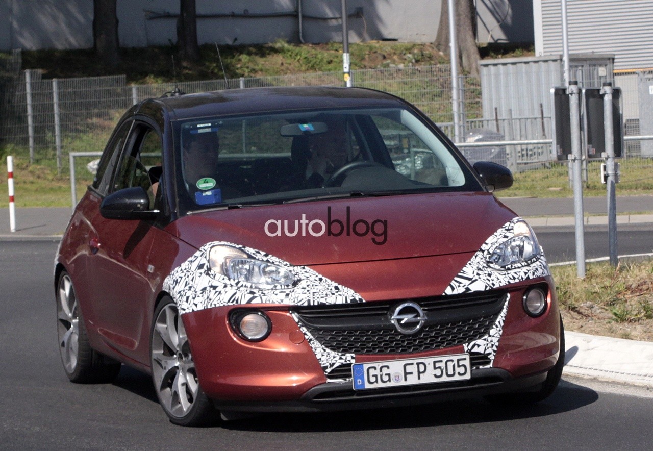 opel-adam-opc-foto-spia-opel-adam-opc-2-02.jpg