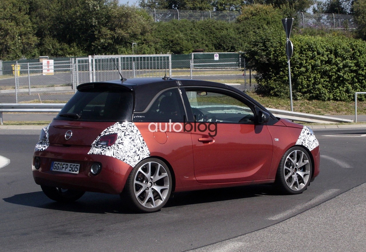 opel-adam-opc-foto-spia-opel-adam-opc-7-07.jpg
