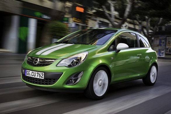 OpelCorsa2011_01.jpg