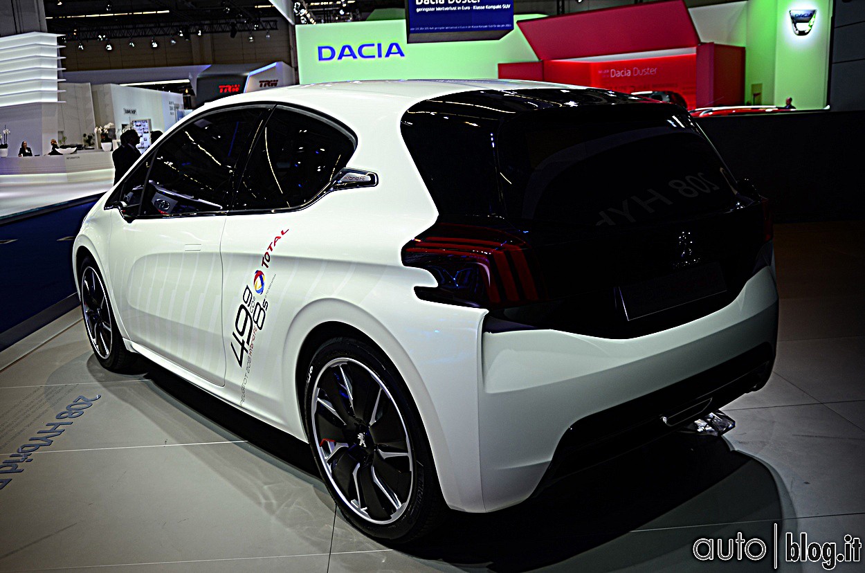 stand-peugeot049.jpg