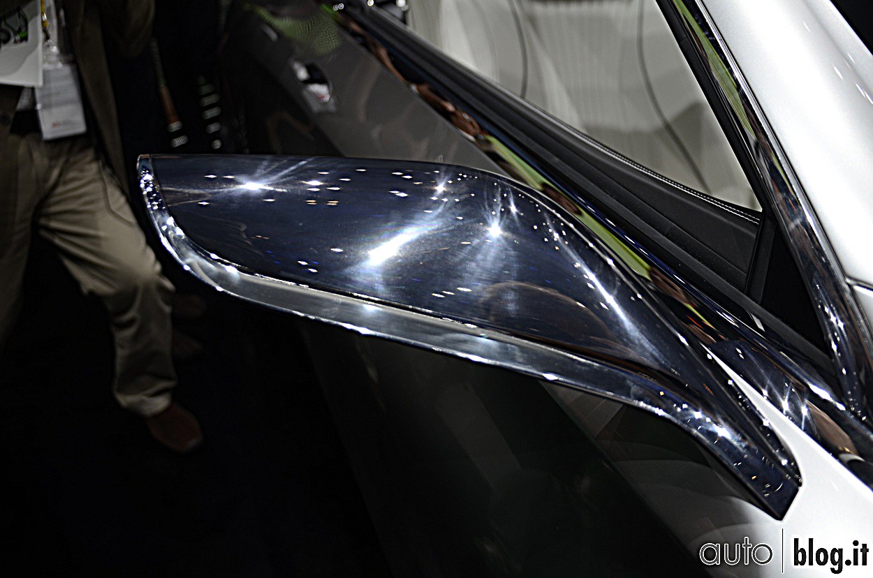 stand-mercedes00019.jpg