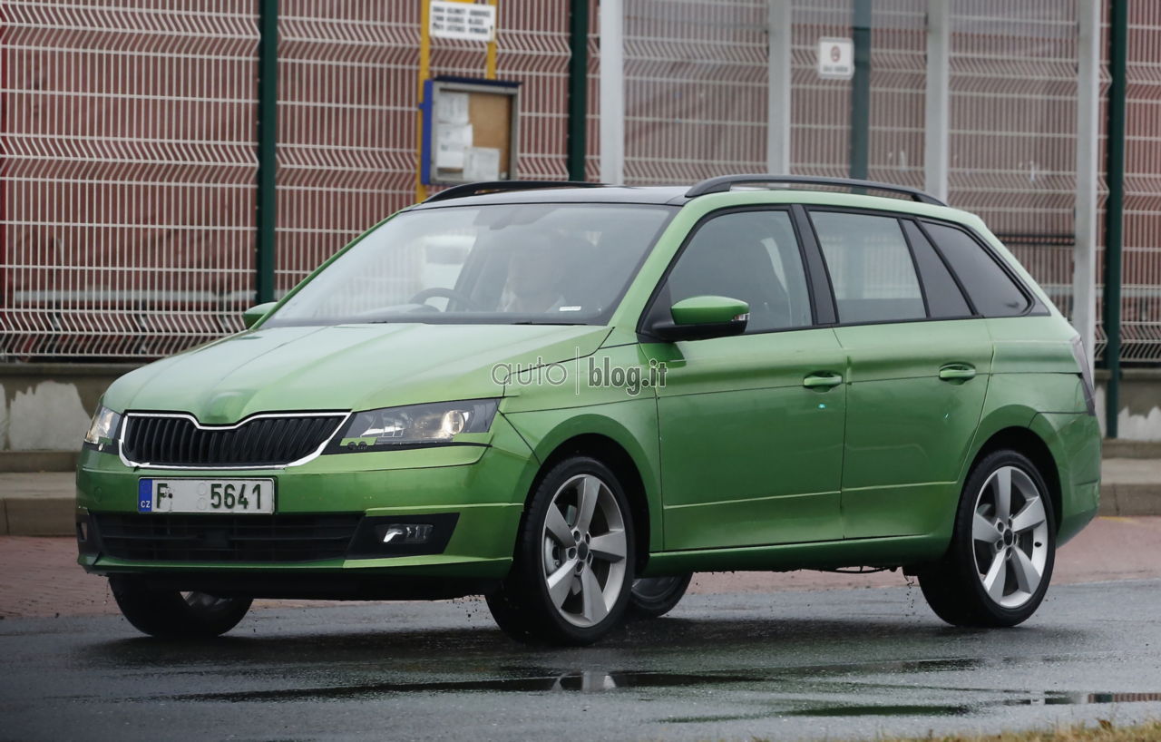 big_skoda-fabia-combi-01.jpg