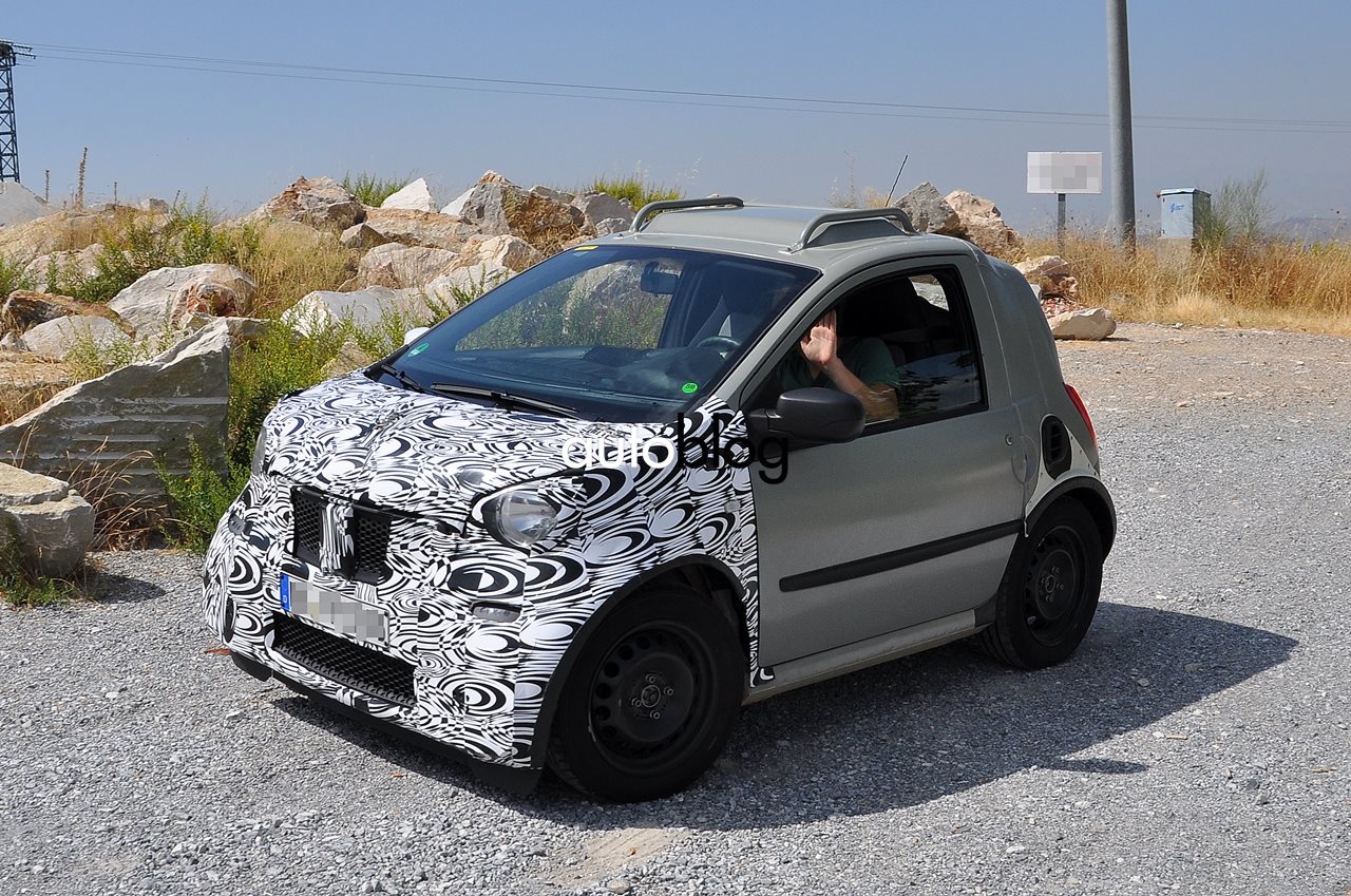 smart-fortwo-foto-spia-03.jpg