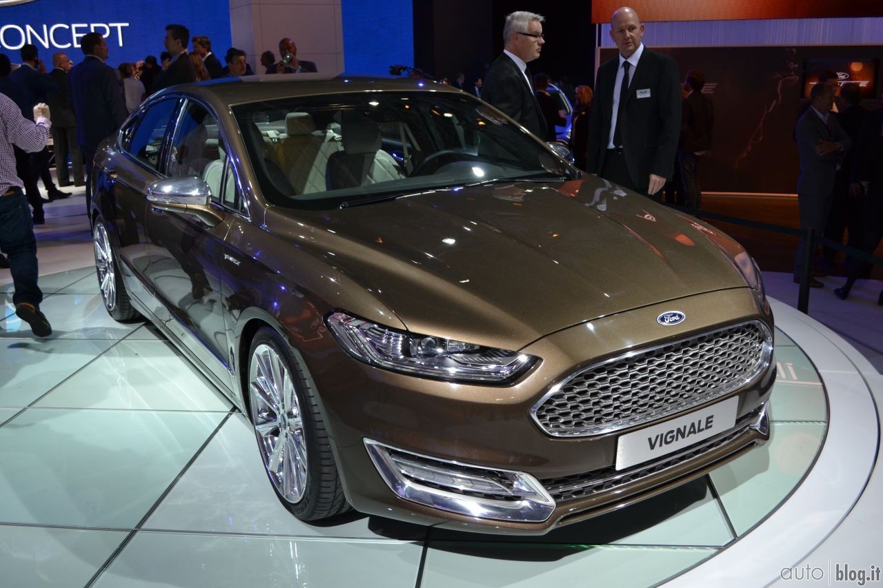 ford-2013-iaa-01.jpg