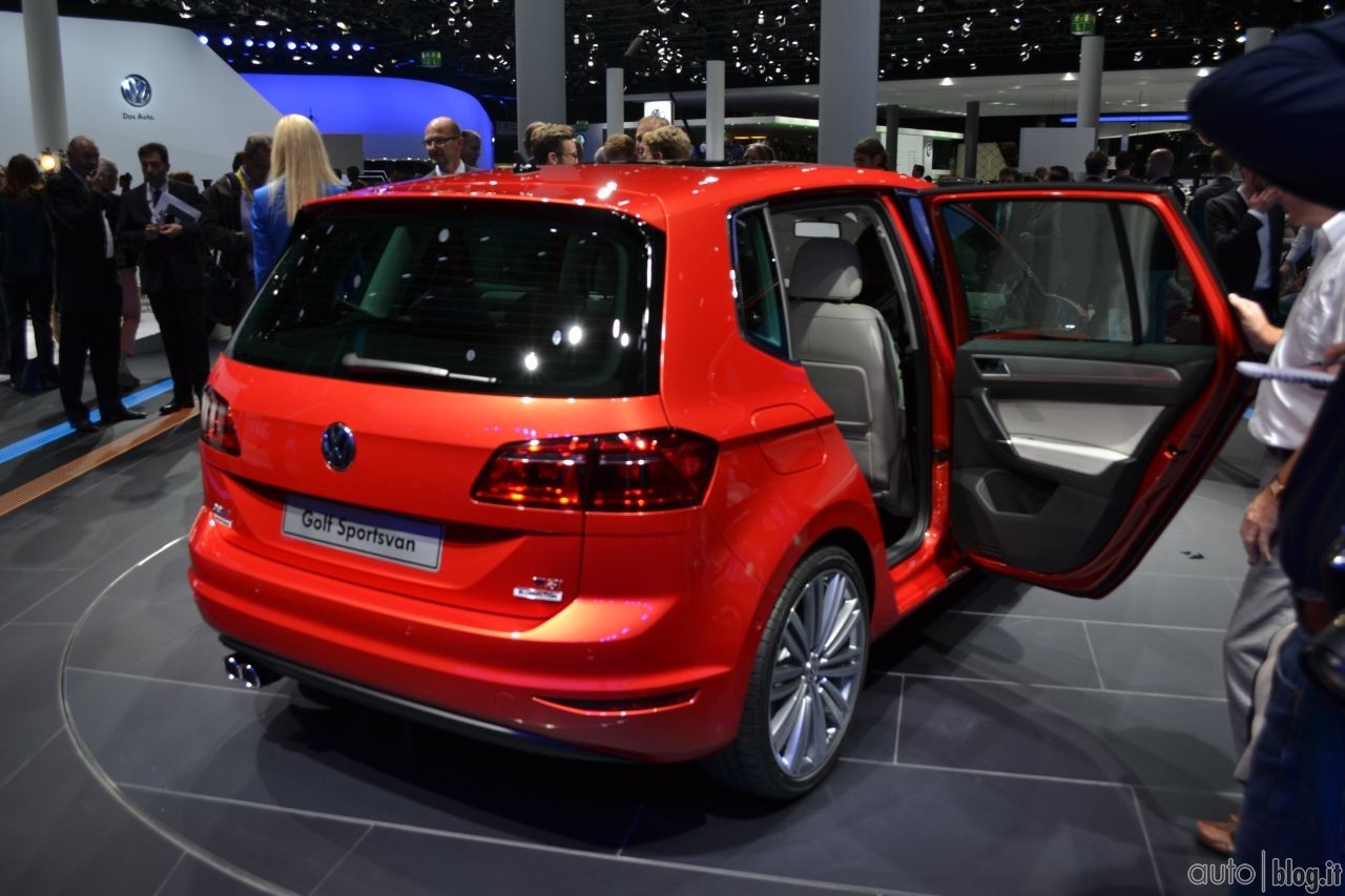 volkswagen-2013-iaa-04.jpg