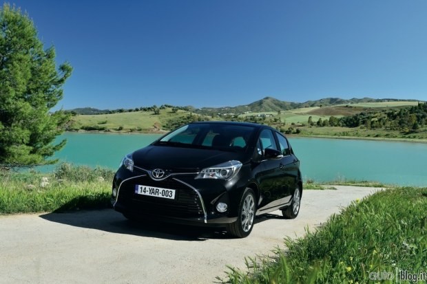 Guarda la fotogallery della Toyota Yaris 2014