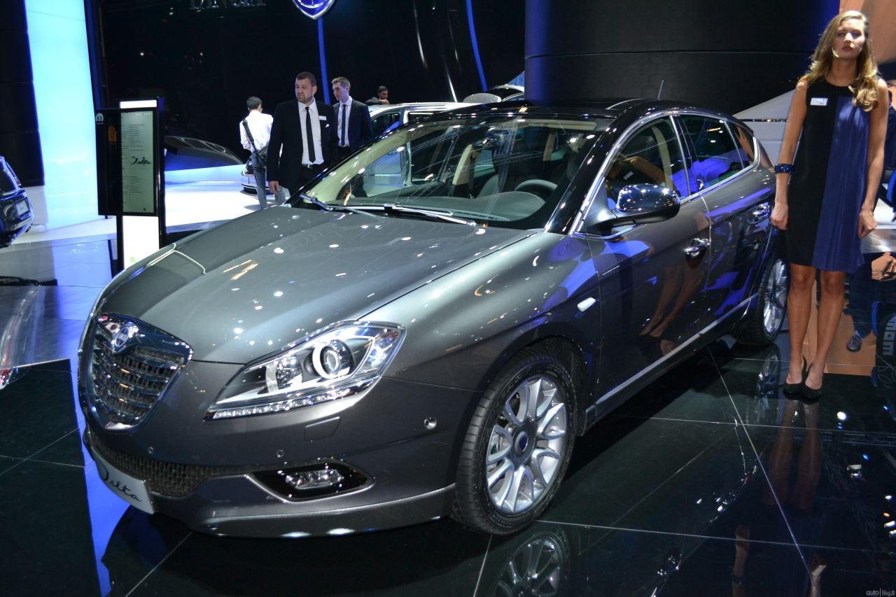 lancia-2013-iaa-04.jpg