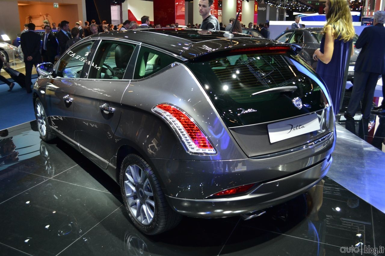 lancia-2013-iaa-05.jpg