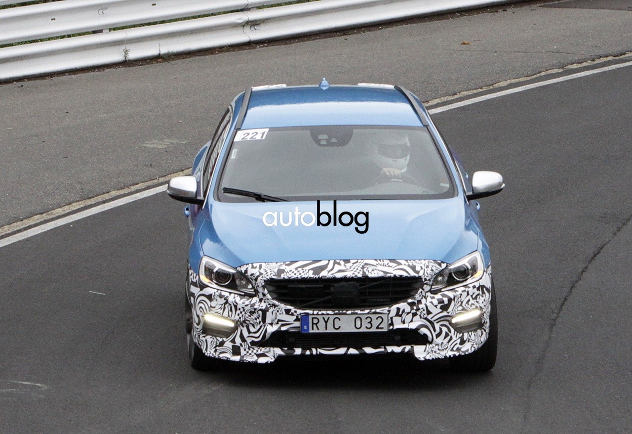 volvo-v60-polestar-foto-spia01.jpg