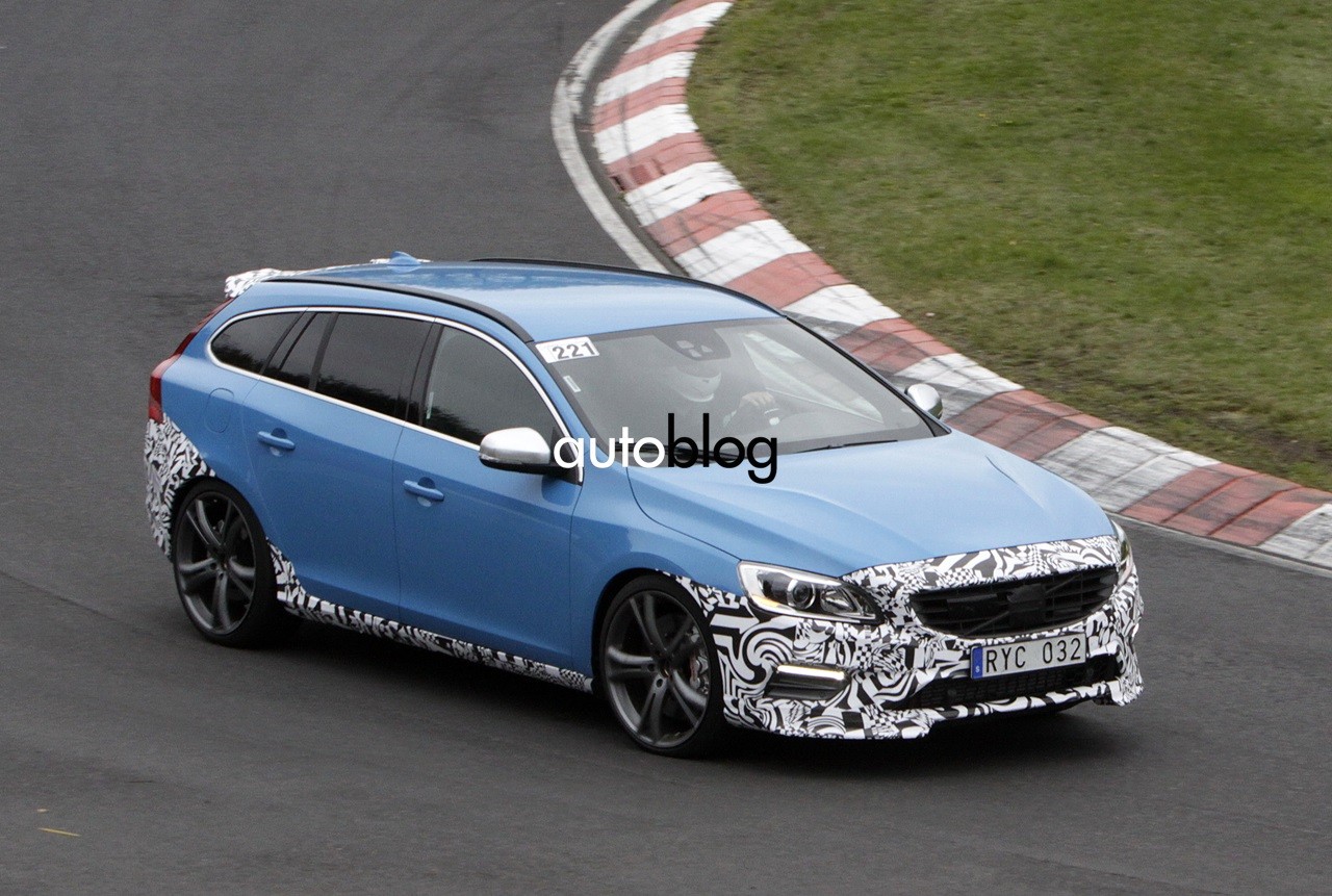 volvo-v60-polestar-foto-spia02.jpg
