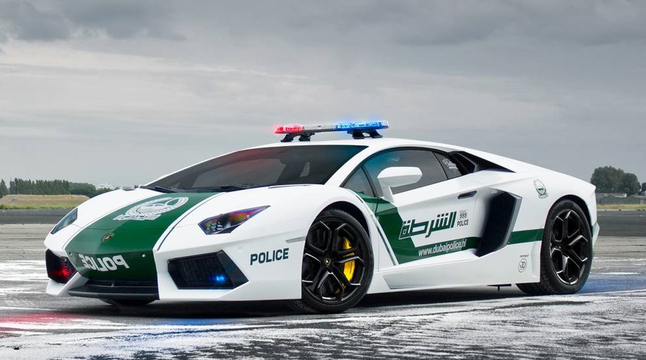 Lamborghini Aventador Polizia Dubai