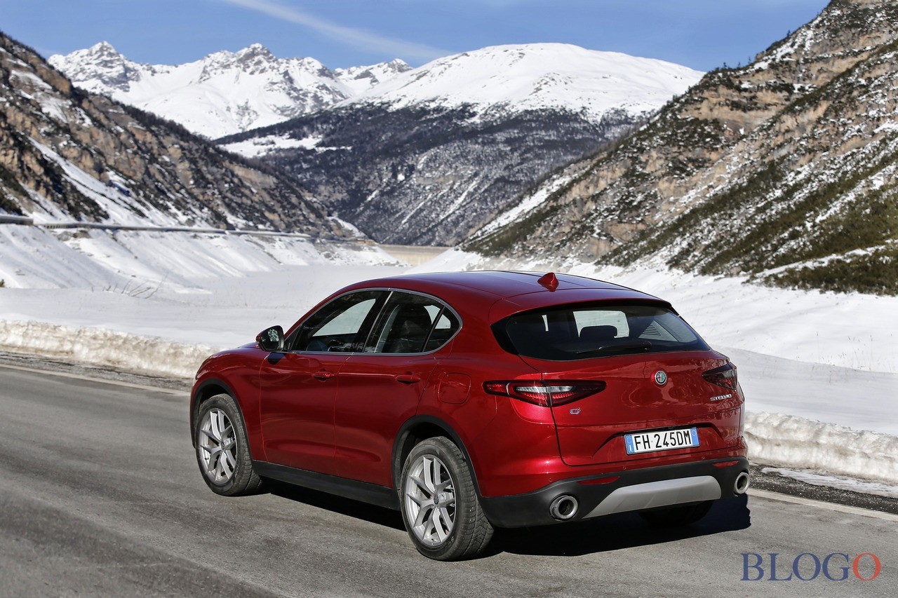 alfa-romeo-stelvio-48.jpg