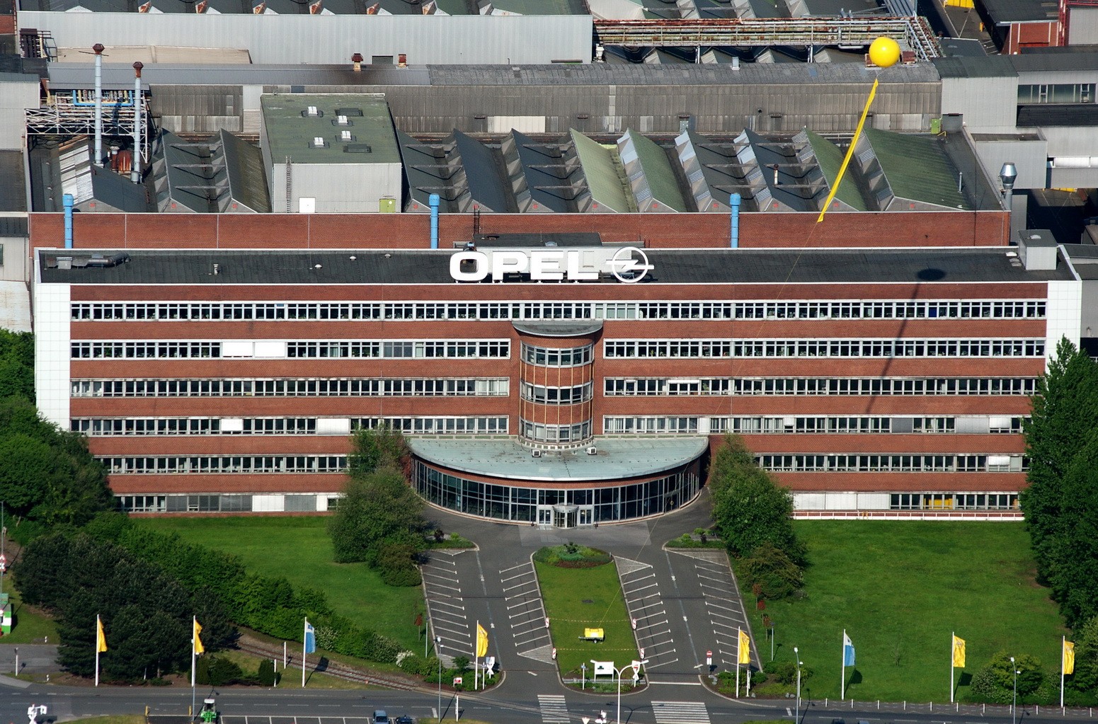 opel.jpg