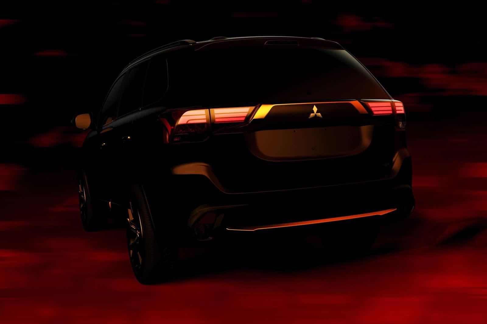 Mitsubishi Outlander Facelift retro