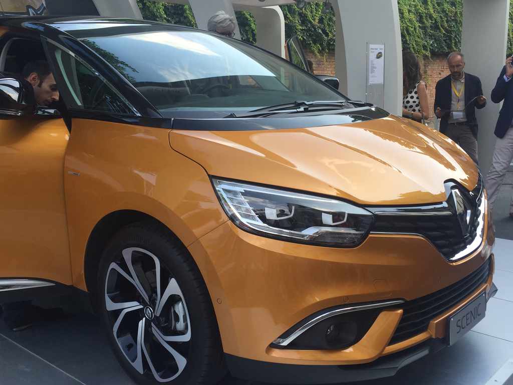 renault-scenic-ningyo-veneziaimg_1647.jpg