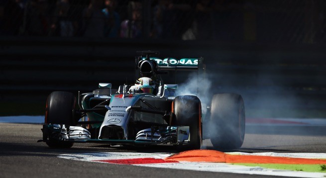 MONZA, ITALY - SEPTEMBER 06:  Lewis Hamilton of Great Britain and Mercedes GP drives during Practice ahead of the F1 Grand Prix of Italy at Autodromo di Monza on September 6, 2014 in Monza, Italy.  (Photo by Bryn Lennon/Getty Images)