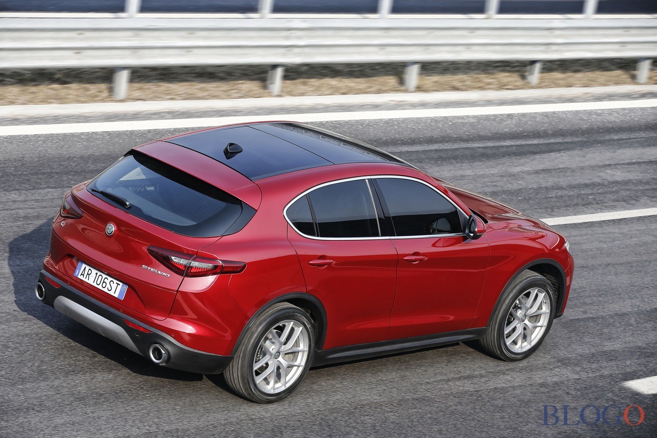 alfa-romeo-stelvio-28.jpg