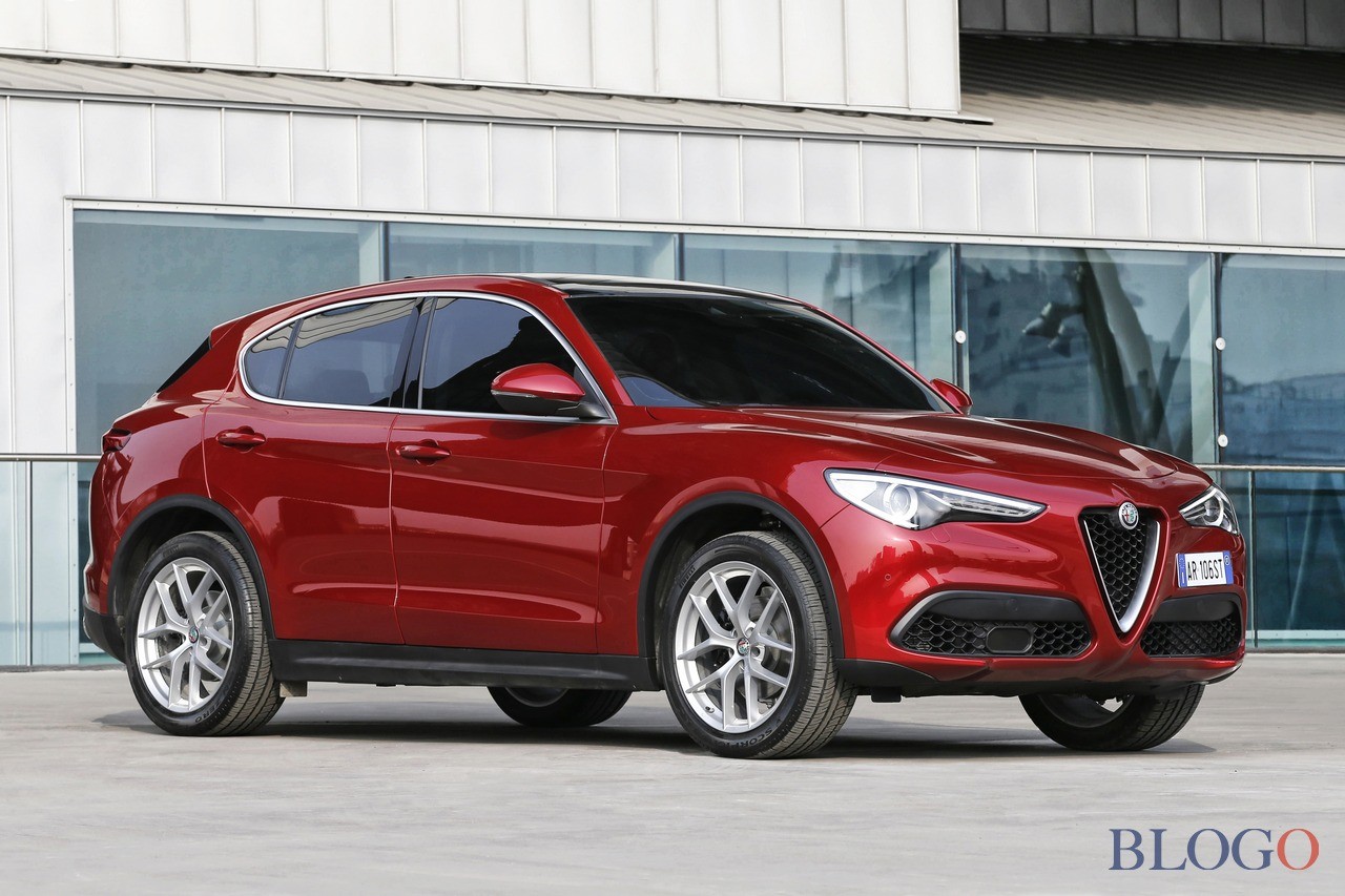 alfa-romeo-stelvio-16.jpg