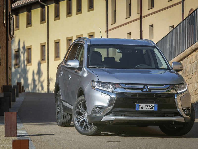 mitsubishi-outlander-my17.jpg