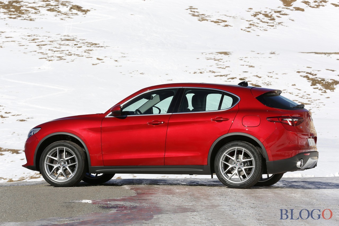 alfa-romeo-stelvio-117.jpg