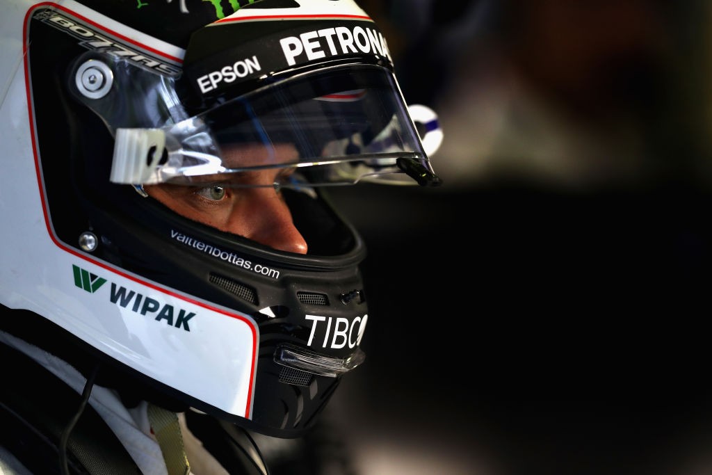 MONZA, ITALY - SEPTEMBER 02: Valtteri Bottas of Finland and Mercedes GP prepares to drive during final practice for the Formula One Grand Prix of Italy at Autodromo di Monza on September 2, 2017 in Monza, Italy. (Photo by Mark Thompson/Getty Images)