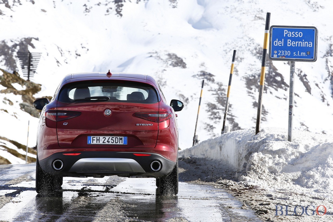 alfa-romeo-stelvio-66.jpg