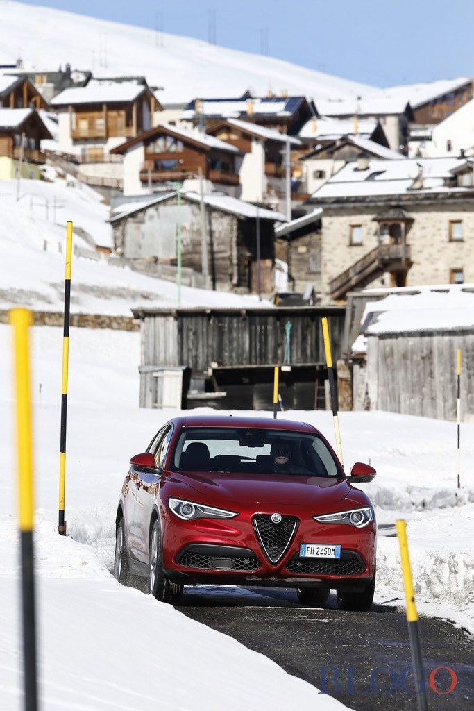 alfa-romeo-stelvio-56.jpg