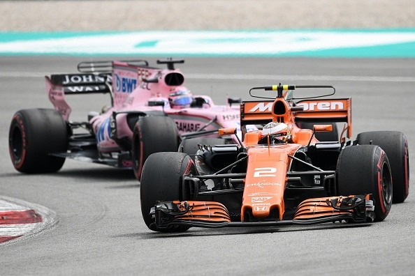 gp-malesia-f1-2017-vandoorne.jpg