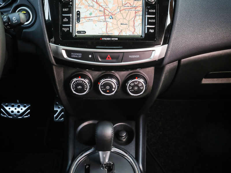 mitsubishi-asx-plancia.jpg