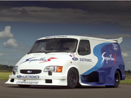 Ford Transit Supervan 3