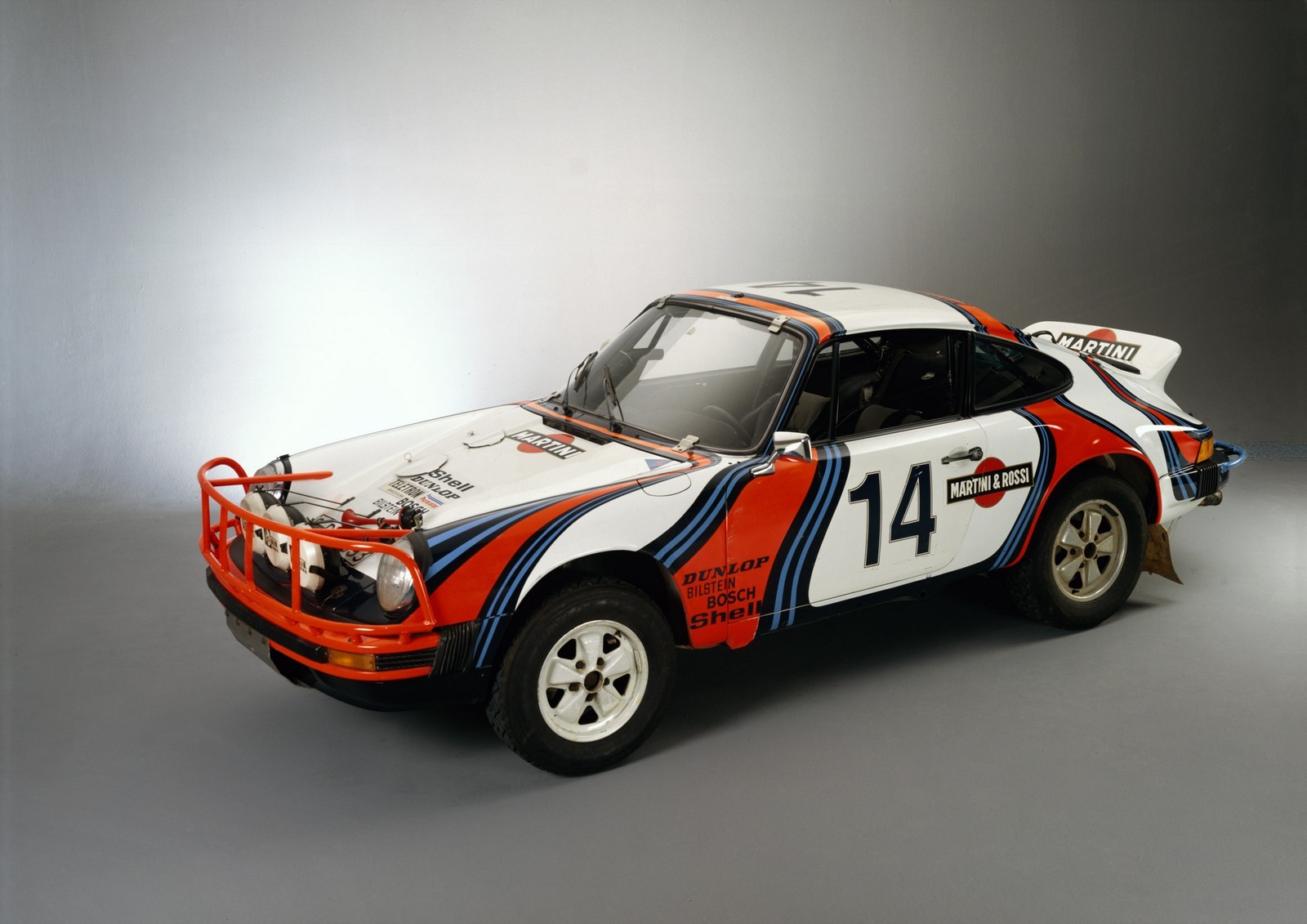 2016-hdk-503-1-porsche-typ-911-sc-coupe.jpg