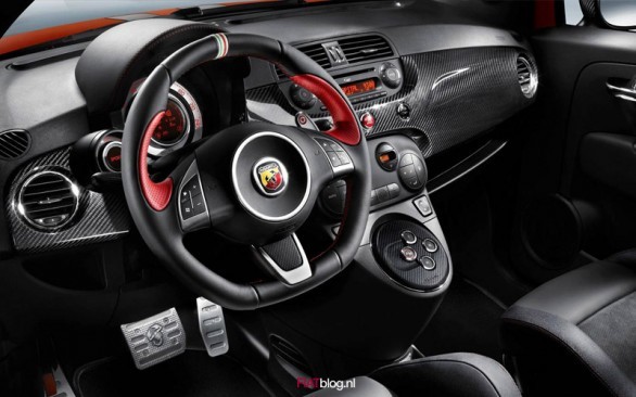 Abarth 695 Tributo Ferrari