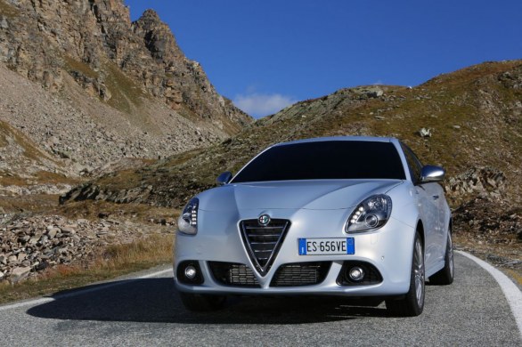 Alfa Romeo Giulietta 2014: immagini ufficiali