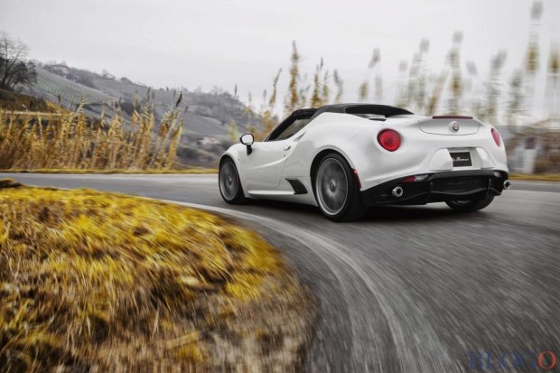 Alfa Romeo 4C Spider 2015