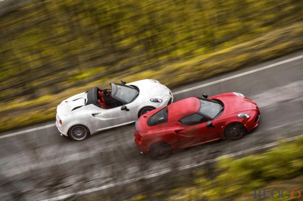 Alfa Romeo 4C Spider 2015