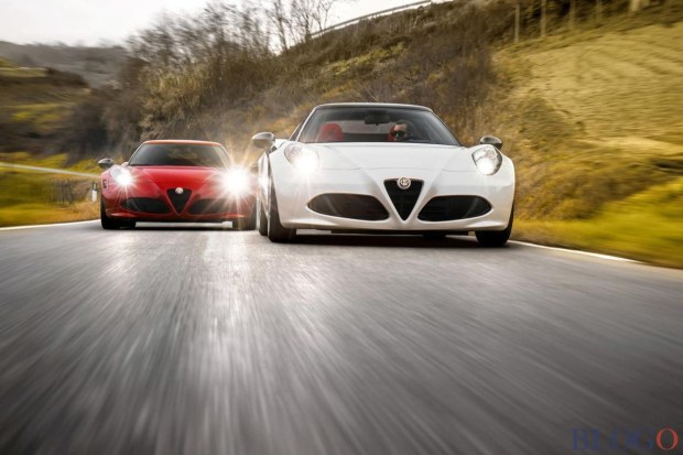 Alfa Romeo 4C Spider 2015