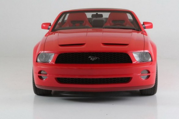 All'asta il prototipo della Mustang Convertibile del 2003. Tutte le immagini e le informazioni
