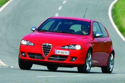 Antenate della Giulietta: Alfa Romeo 145, 146 e 147
