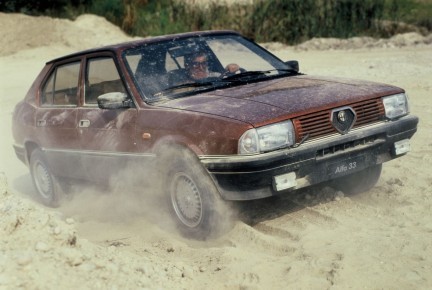 Antenate della Giulietta: Alfa Romeo Alfasud e Alfa 33