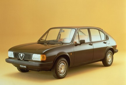 Antenate della Giulietta: Alfa Romeo Alfasud e Alfa 33