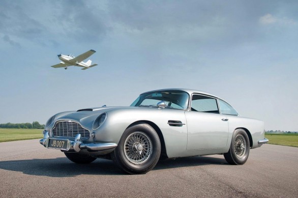 Aston Martin DB5 di James Bond in 007 Goldfinger