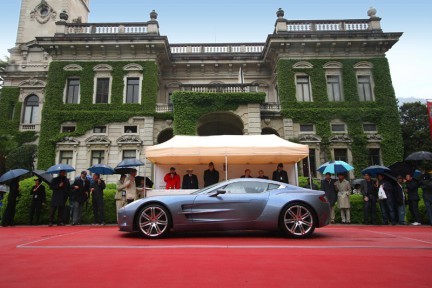 Aston Martin One-77: le foto ufficiali da Villa d'Este